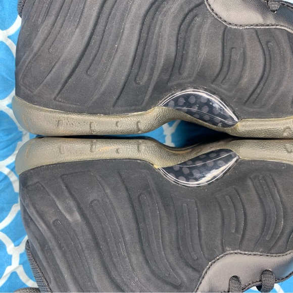 Nike womens size 6.5 little Posite one triple black foamposite wmns sneakers acg - Picture 9 of 11